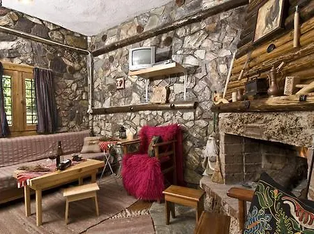 Πανσιόν παρέα 3*